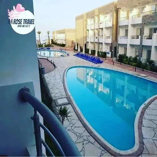 Apartahotel Cecelia Challet